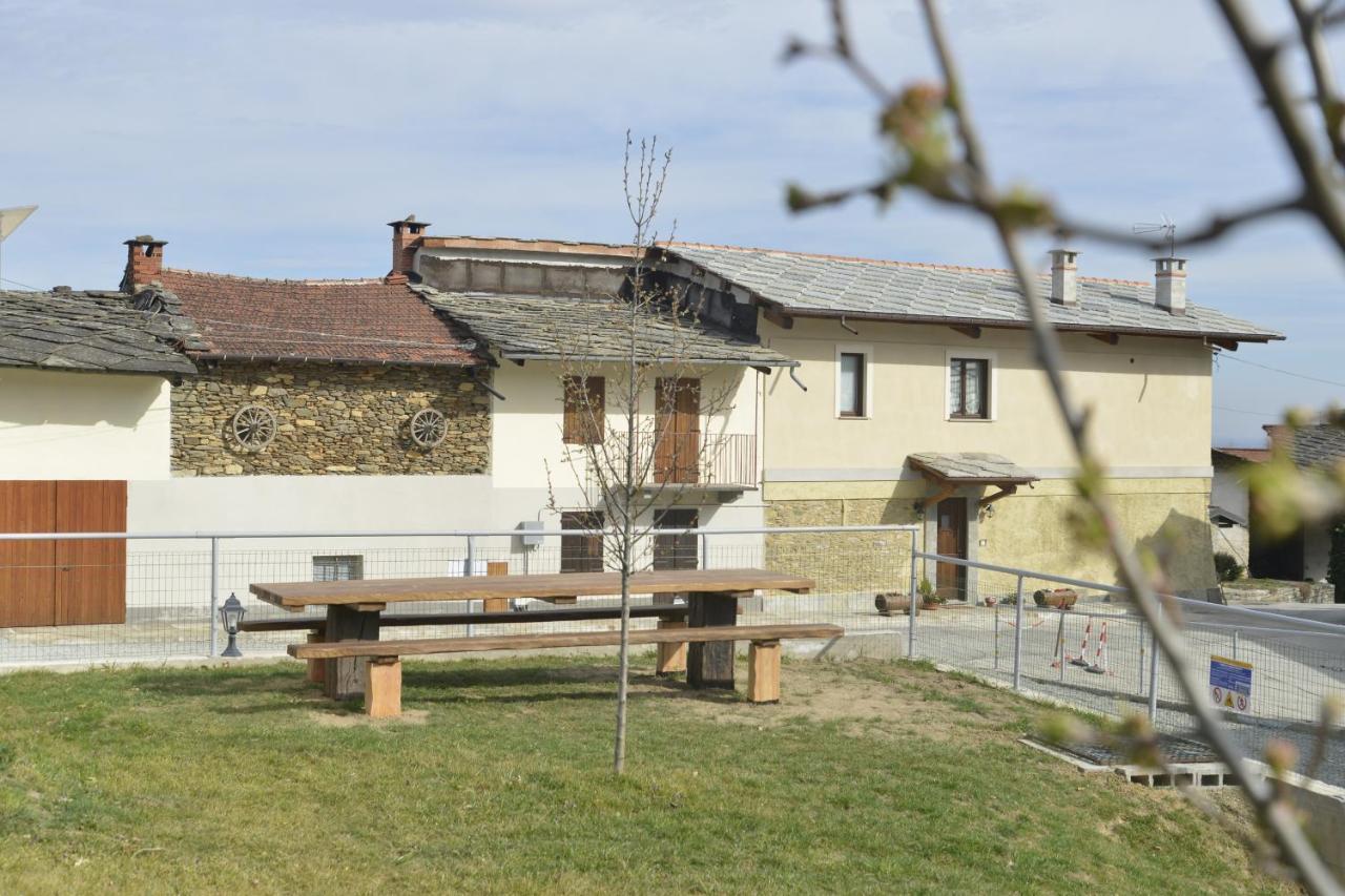 Bed & Breakfast Ai Pruesot